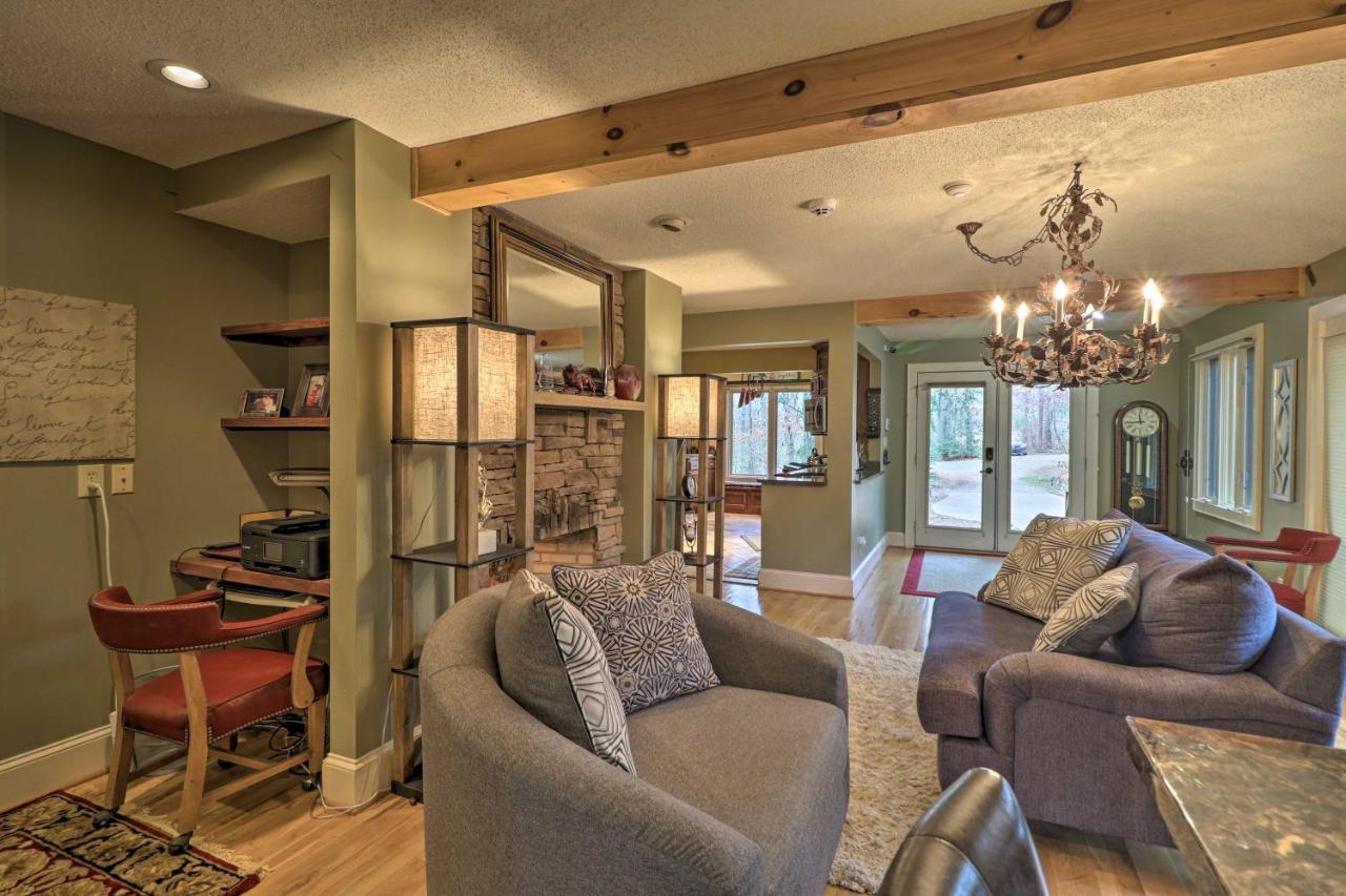 Cozy Conyers Cabin With Fireplace And Pool Table! Ngoại thất bức ảnh