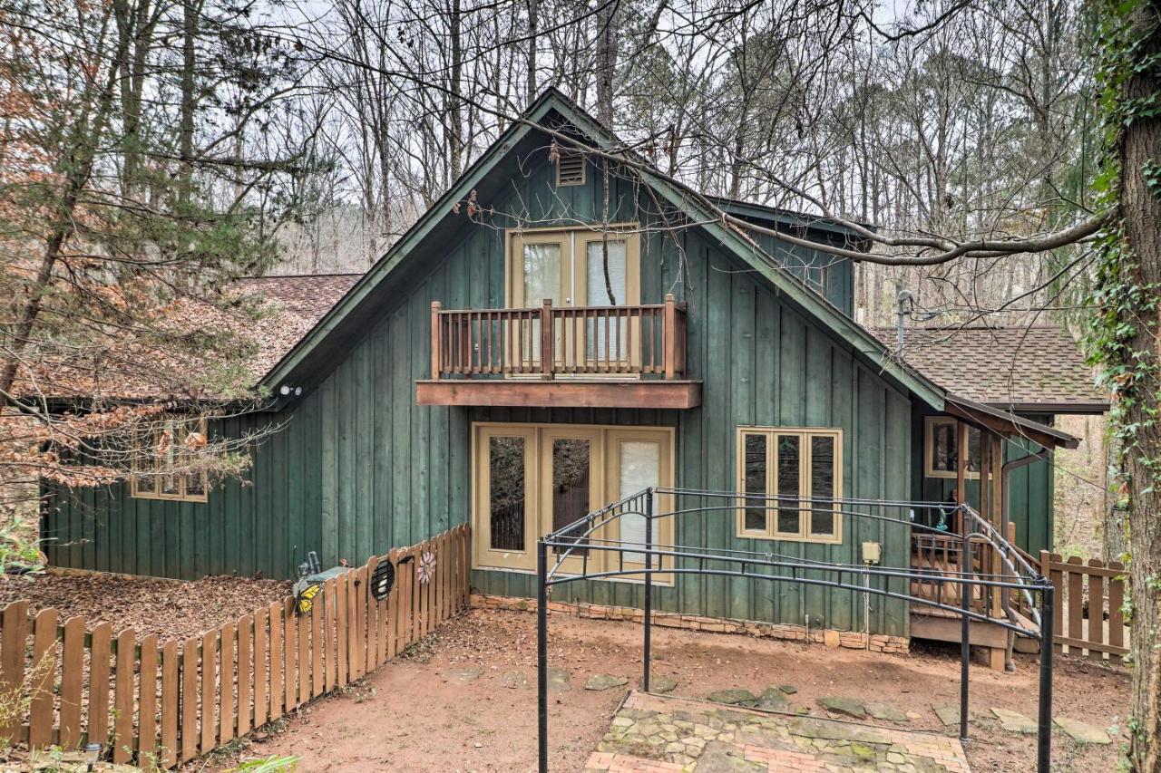 Cozy Conyers Cabin With Fireplace And Pool Table! Ngoại thất bức ảnh